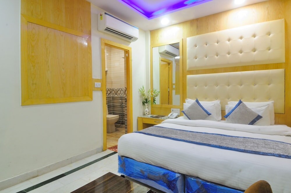 Habitación doble De lujo 1 dormitorio Check In Room RK Ashram
