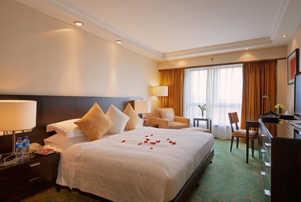 Двухместный номер Deluxe Guo Ji Yi Yuan Hotel