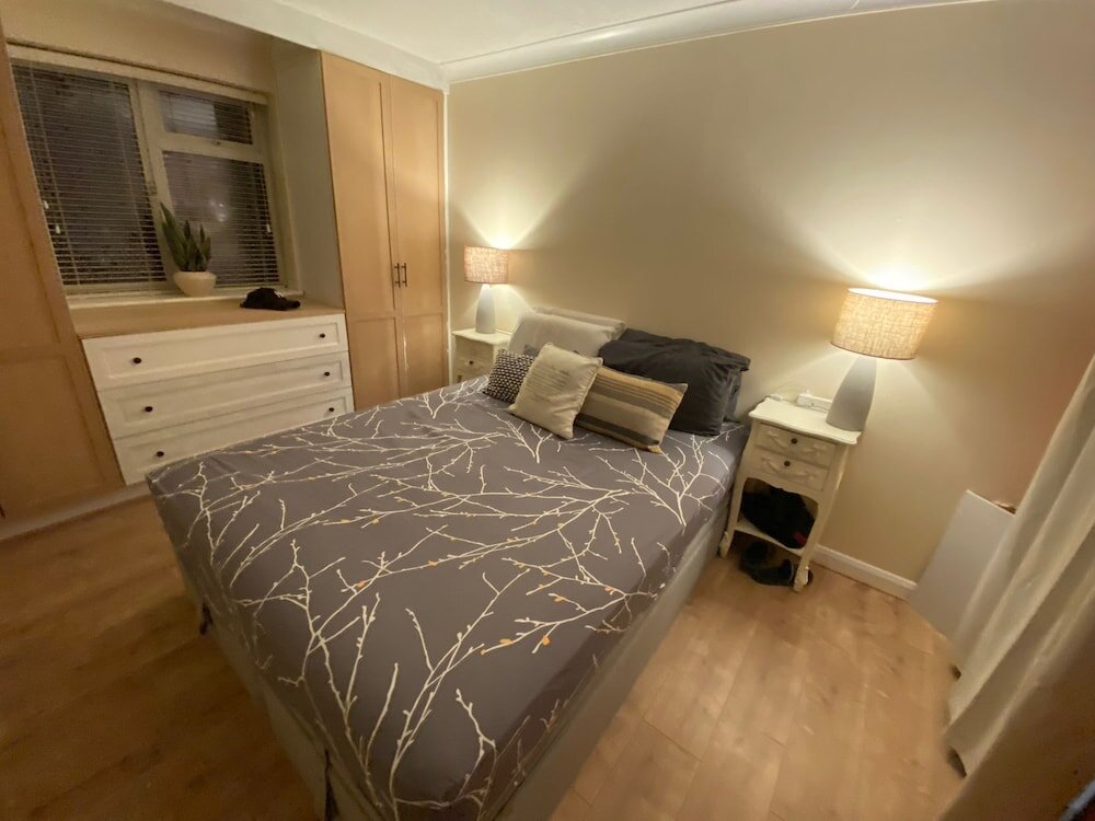 Апартаменты Stunning 1-bed Apartment in Bracknell