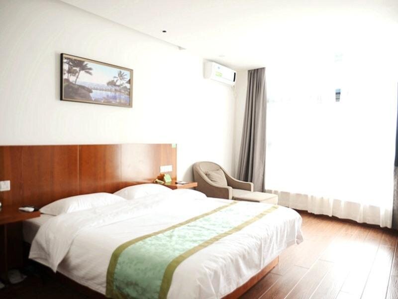 Superior room Vatica Shanghai Jiading District Anting Metro Station Volkswagen Factory Hotel