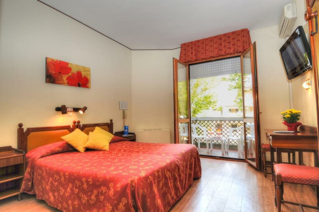 Standard Double room with balcony Hotel Al Cavallino Bianco