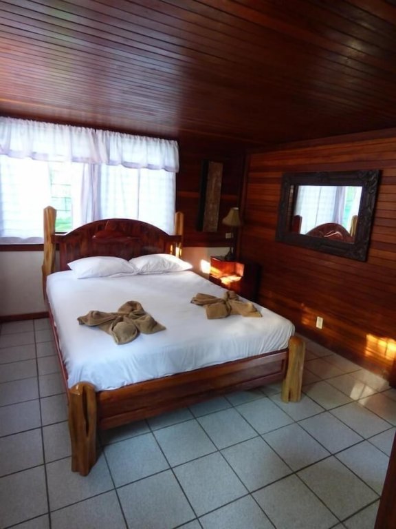 Коттедж Classic Corcovado Beach Lodge