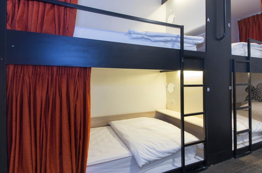 Cama en dormitorio compartido (dormitorio compartido femenino) Kitez Hotel & Bunkz