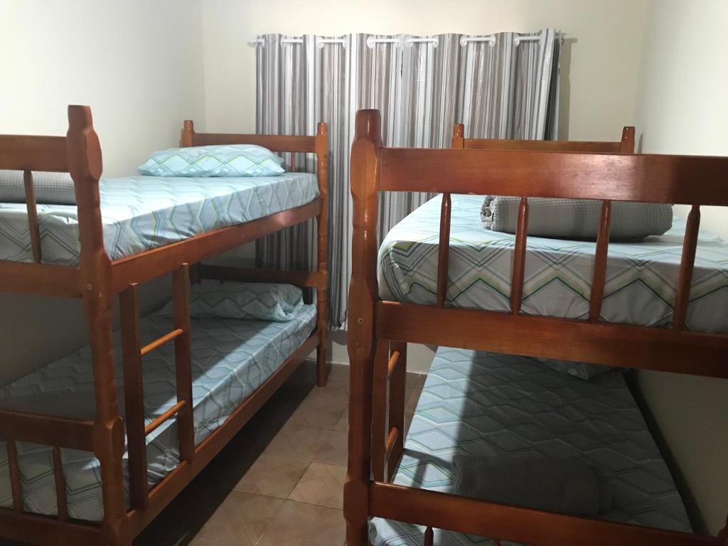 Кровать в общем номере (мужской номер) Hostel Cidade das Flores 2