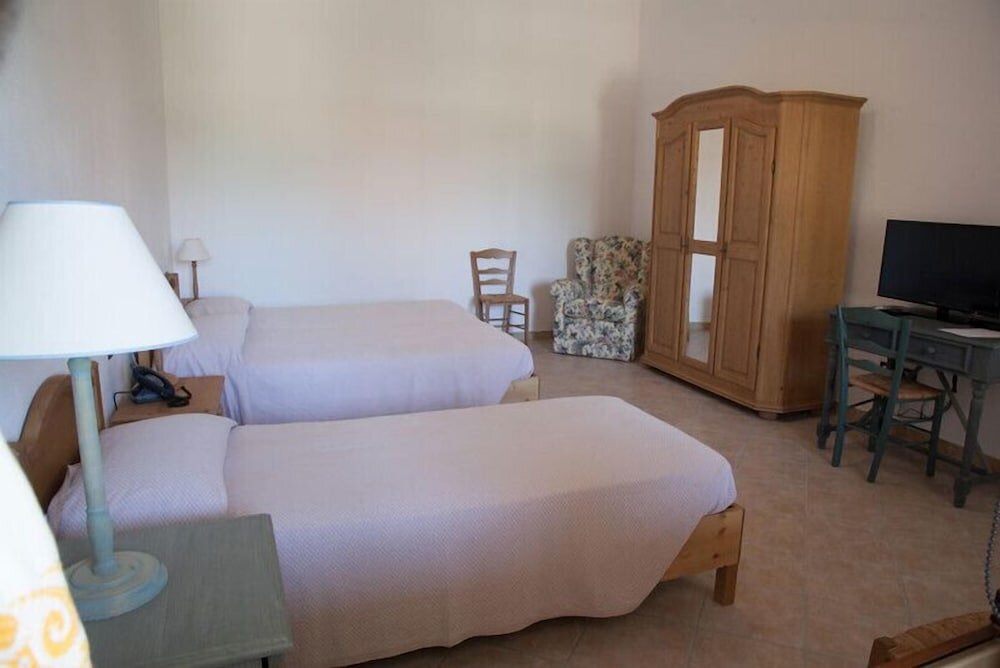 Standard room Residence Hotel Monte Ricciu