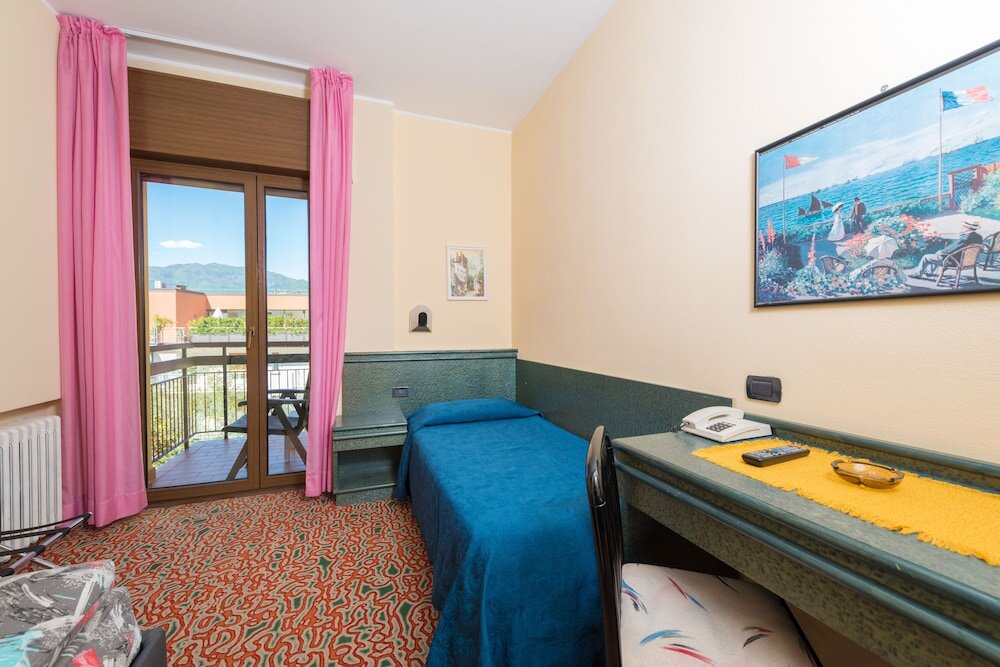 Standard Single room with balcony Hotel Catullo