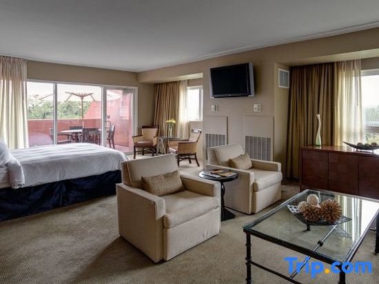 Doppel Junior-Suite 1 Schlafzimmer mit Balkon Marriott Dallas/Fort Worth Westlake