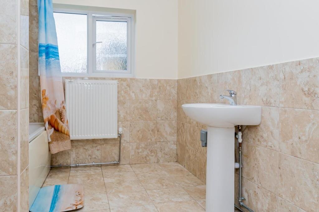 Номер Standard Shirley house 2, Self Catering Guest House, Self Check in, Smart locks, 10 min Walk to Southampton General, Aspire and Princess Anne Hospitals, Access to Fully Equipped Kitchen, Excellent Transport Links, Ideal for Longer Stays and Hospital Shifts