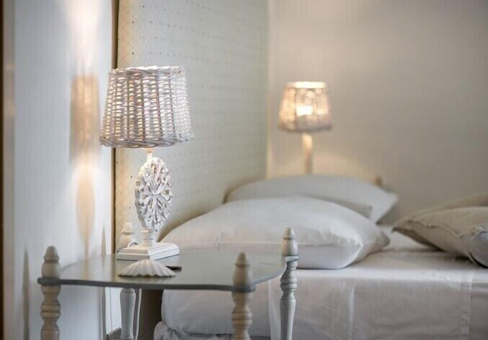 Suite 1 Schlafzimmer mit Stadtblick Amoredimare Casa Vacanze