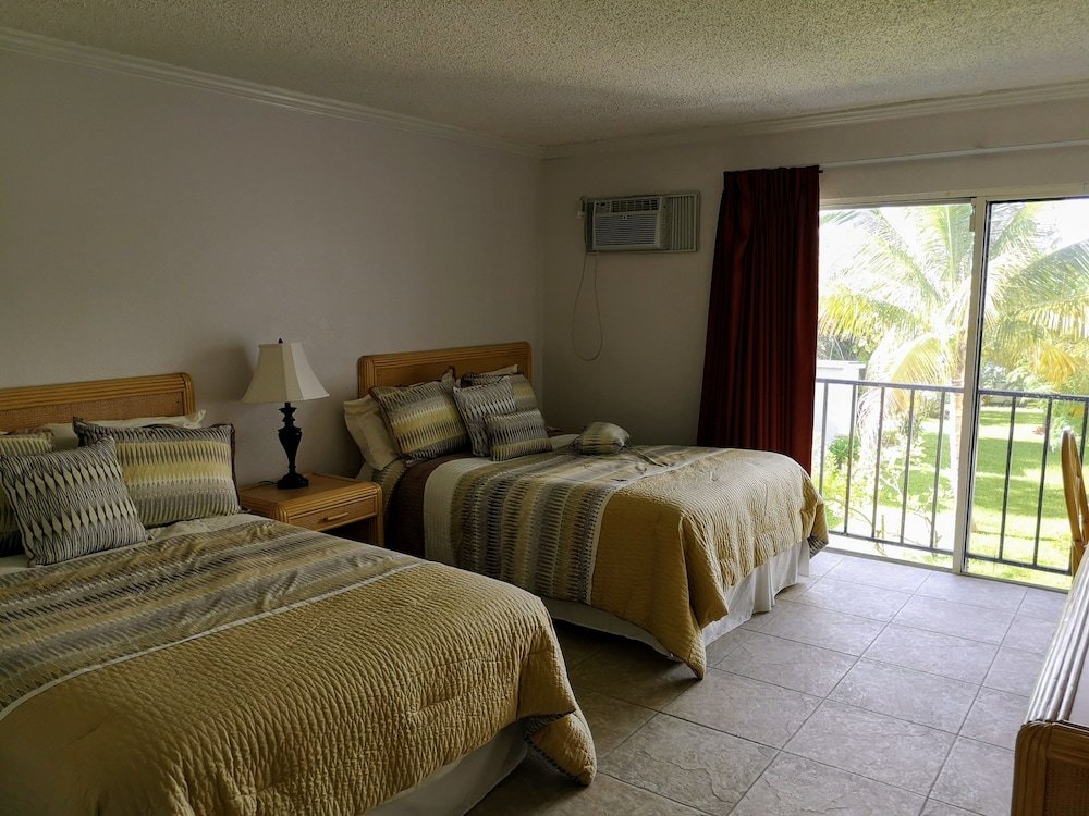 Номер Standard Coral Beach Hotel and Condominiums