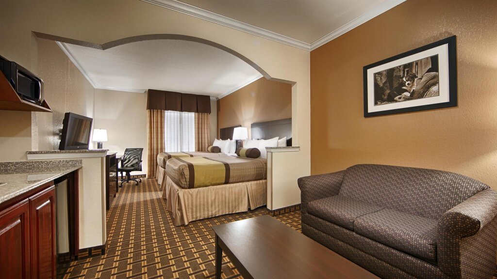 Suite cuádruple 1 dormitorio Best Western Plus Cutting Horse Inn & Suites