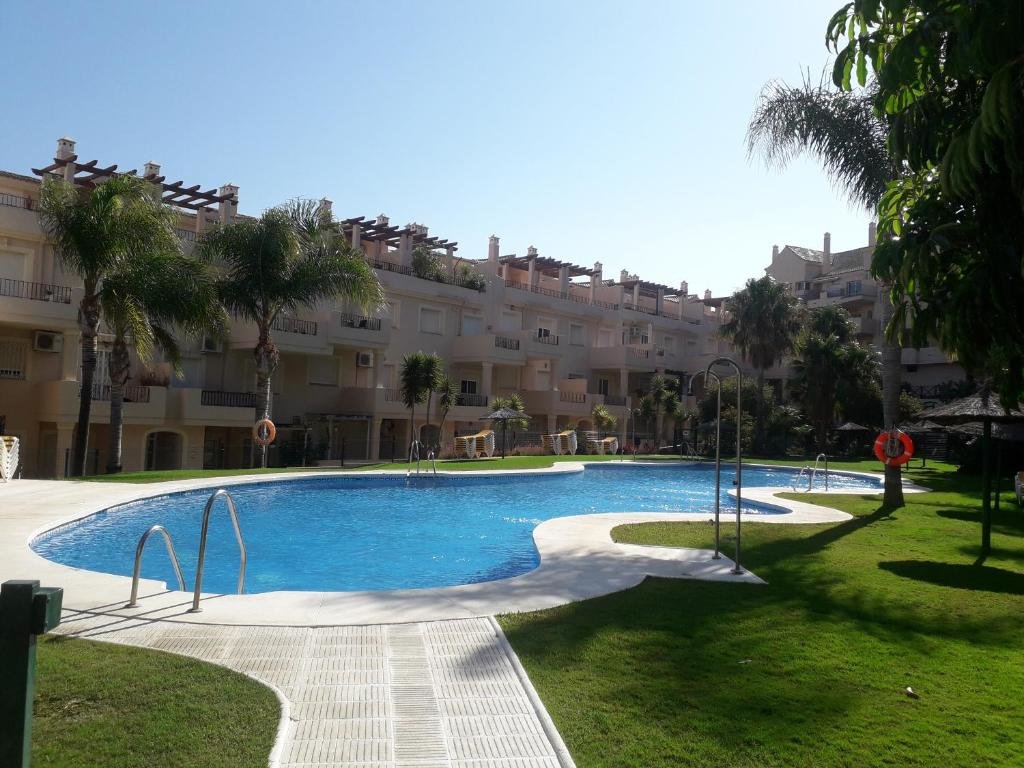 Appartement Duquesa Fairways 82, a spacious apartment with fabulous views and facilities