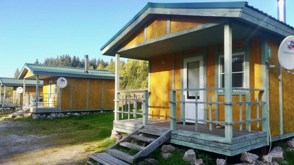 Standard Hütte Lambushka campsite