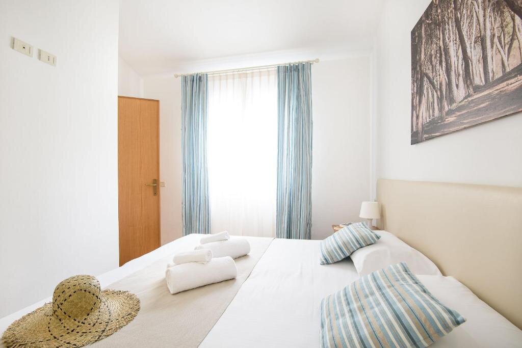 Apartment 1 Schlafzimmer Dachboden Villaggio Orizzonte
