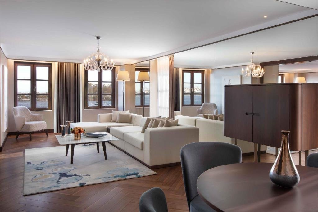 2 Bedrooms Suite with Bosphorus view JW Marriott Istanbul Bosphorus