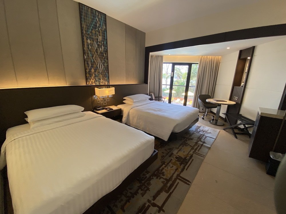 Standard Quadruple room with pool view Goa Marriott Resort & Spa