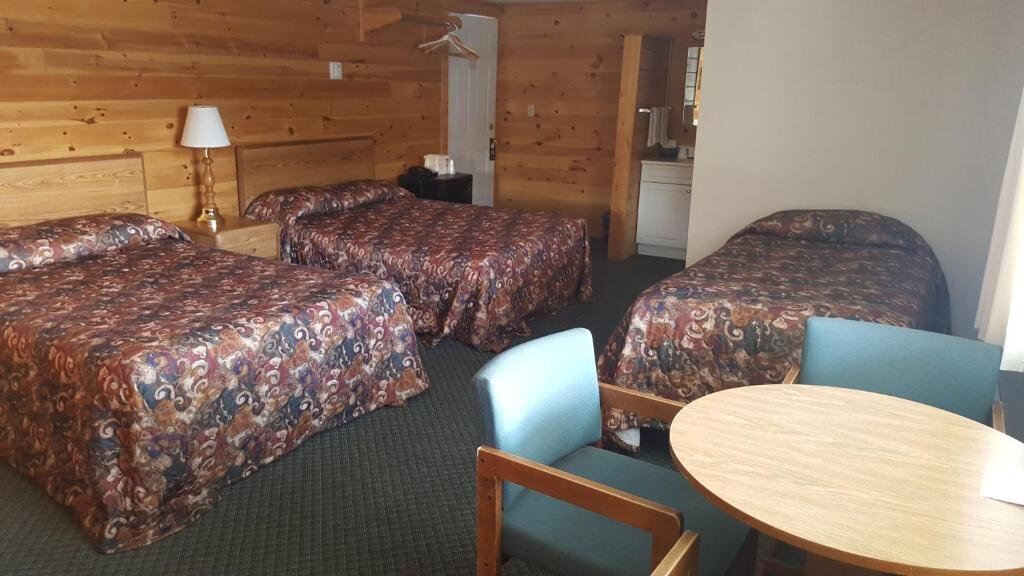 Standard Dreier Zimmer mit Balkon Clark's Beach Motel