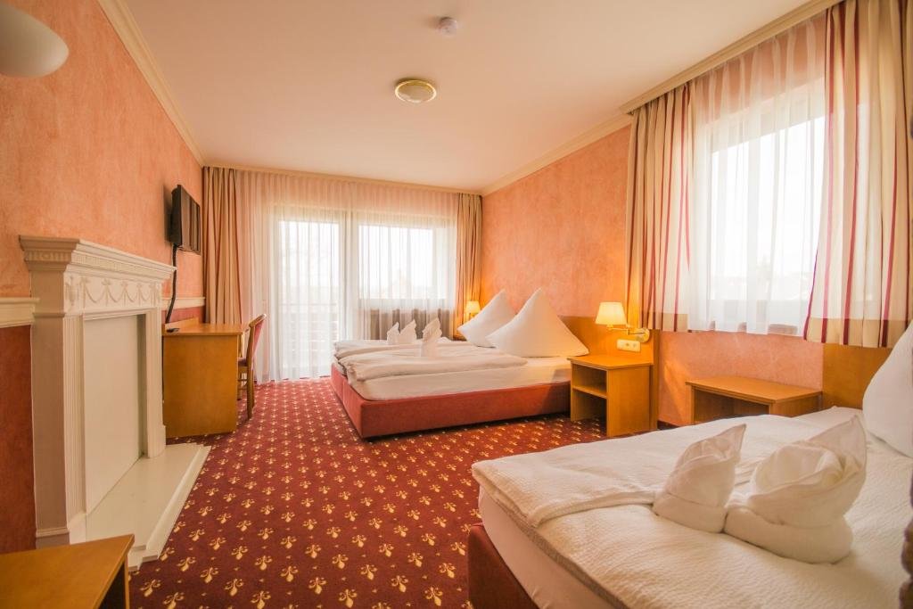 Standard Dreier Zimmer mit Balkon Hotel-Restaurant Alpha