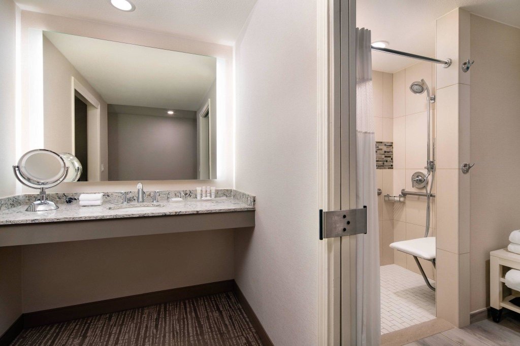 Standard Doppel Zimmer mit Balkon und mit Blick Coronado Island Marriott Resort & Spa