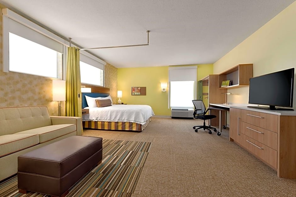 Mobility/Hearing Accessible Ri Shwr Doppel Studio Home2 Suites By Hilton-Cleveland Beachwood
