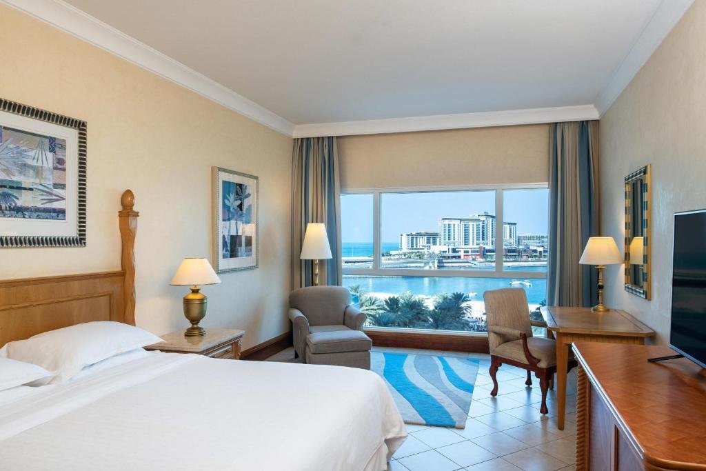 Двухместный номер JBR View Deluxe Sheraton Jumeirah Beach Resort