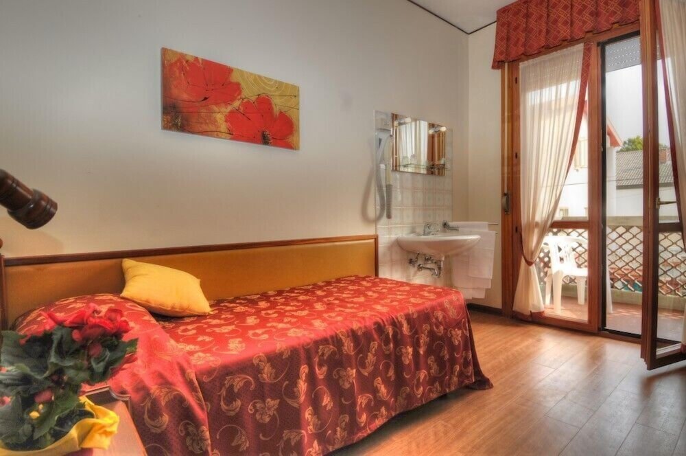 Standard Single room with balcony Hotel Al Cavallino Bianco