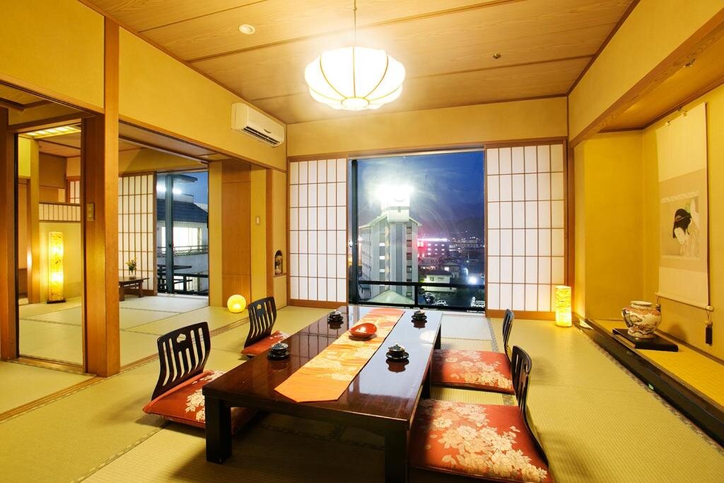 Camera quadrupla Standard Hotel Nishi-no-Miyabi Tokiwa