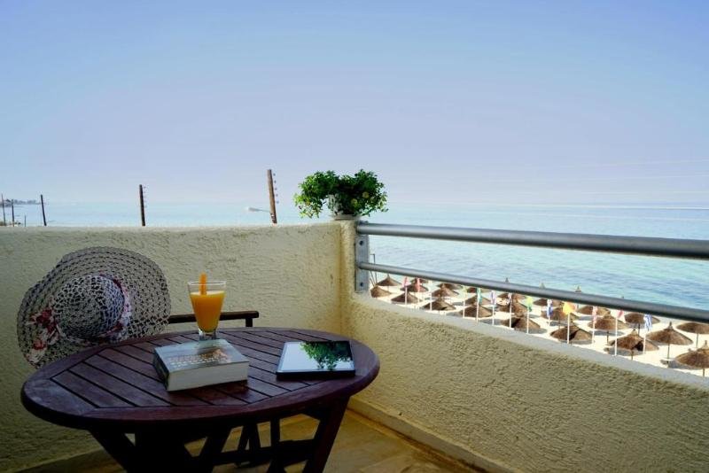 Standard Double room with balcony and with sea view Kokoni Beach Hotel