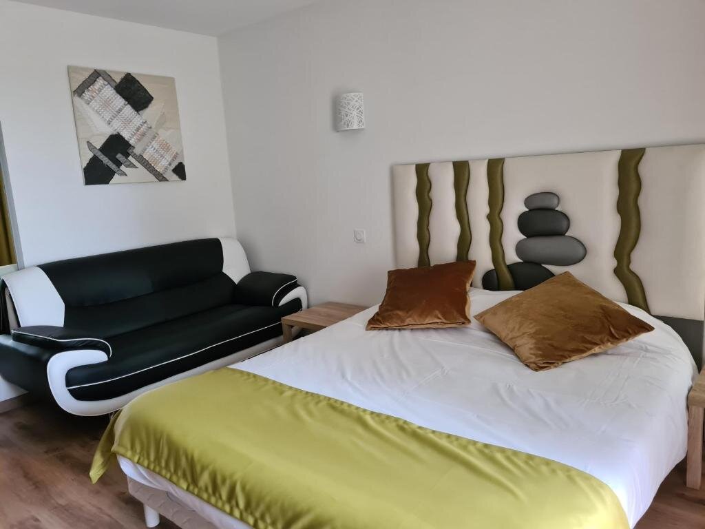 Supérieure double chambre INTER-HOTEL Salers Le Gerfaut