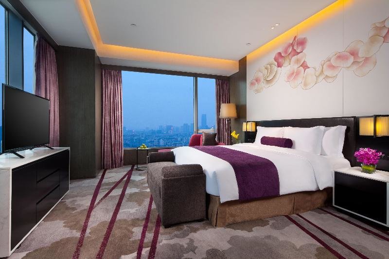 Двухместный номер Premium Crowne Plaza Kunshan, an IHG Hotel