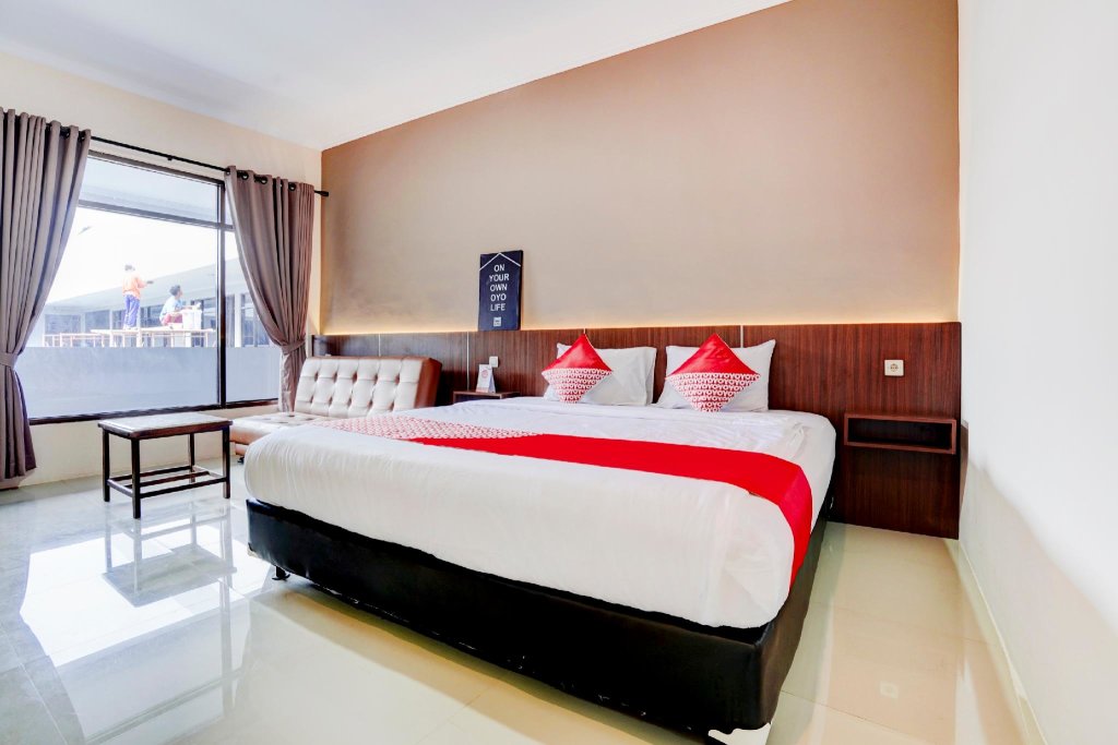 Двухместный номер Standard c 1 комнатой с видом на город Rahayu Hotel Cirebon