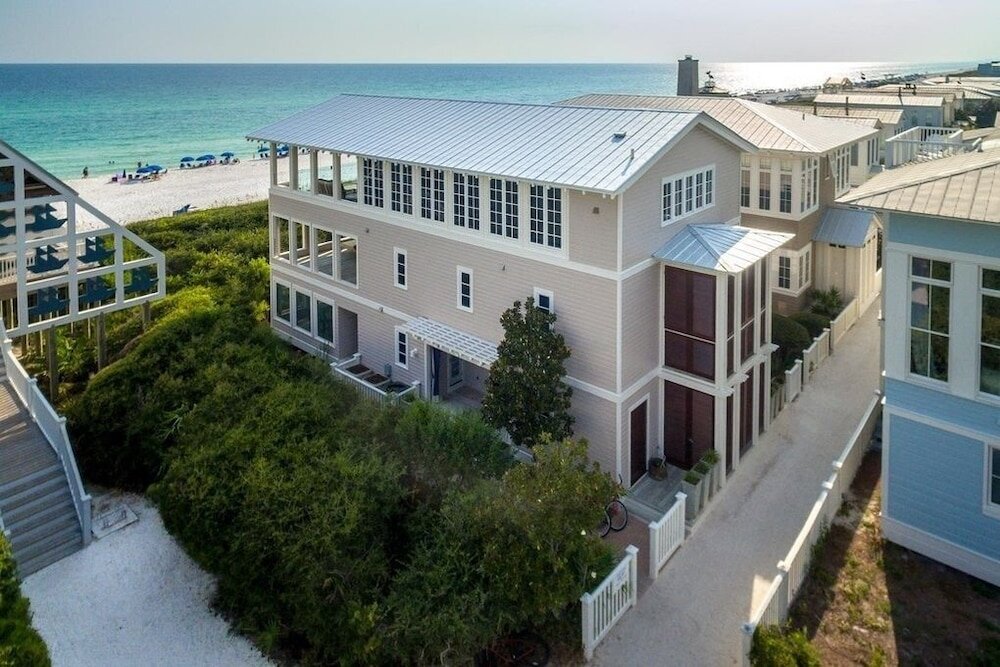 Коттедж BEACH FRONT Seaside Home - Outside the Box - 4BR 4,5BTH home