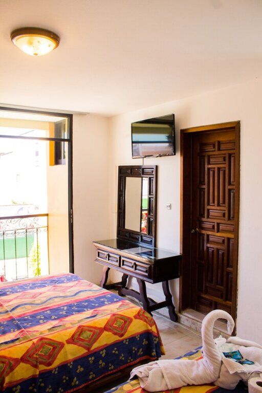 Standard room with balcony Hotel Casa de Pakal