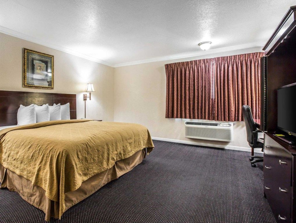 Люкс Quality Inn & Suites Thousand Oaks - US101