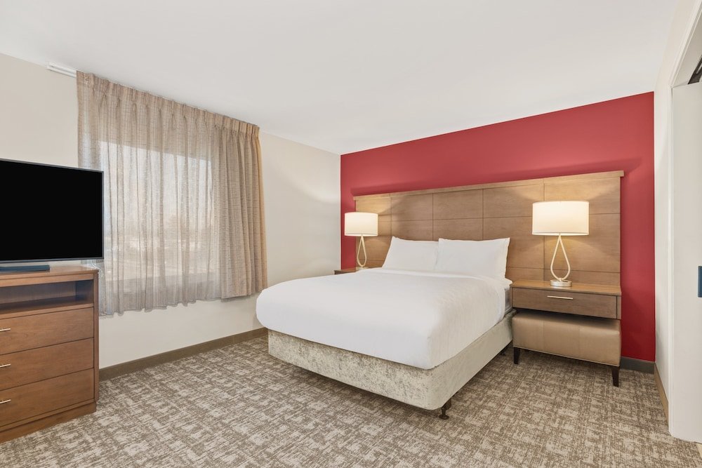 1 Bedroom Suite Staybridge Suites - Orenco Station, an IHG Hotel