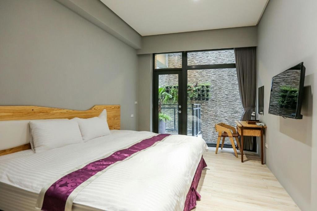 Standard Doppel Zimmer mit Balkon Yuan places