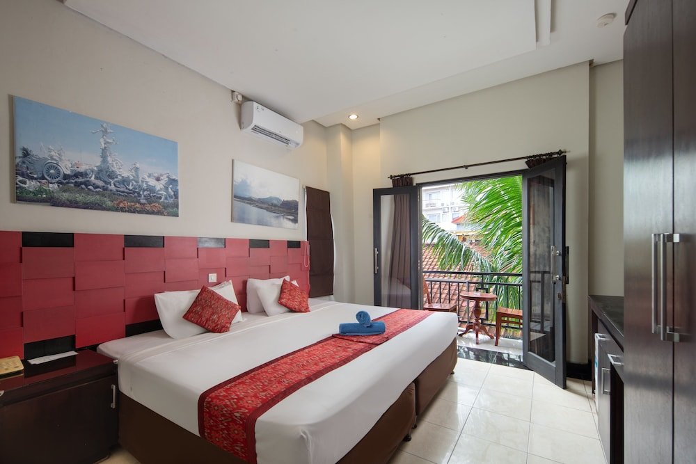 Deluxe Double room with balcony Legian Village Hotel - CHSE Certified