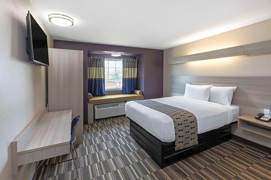 Люкс Microtel Inn & Suites by Wyndham Bossier City