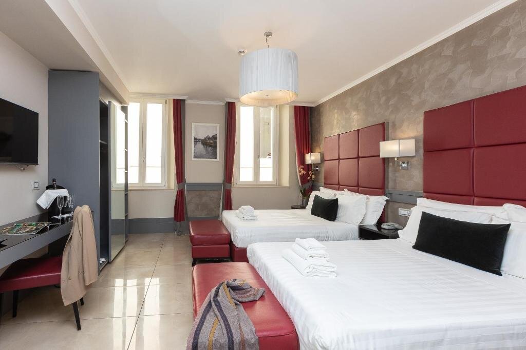Четырёхместный номер Standard Hotel Castellino Roma