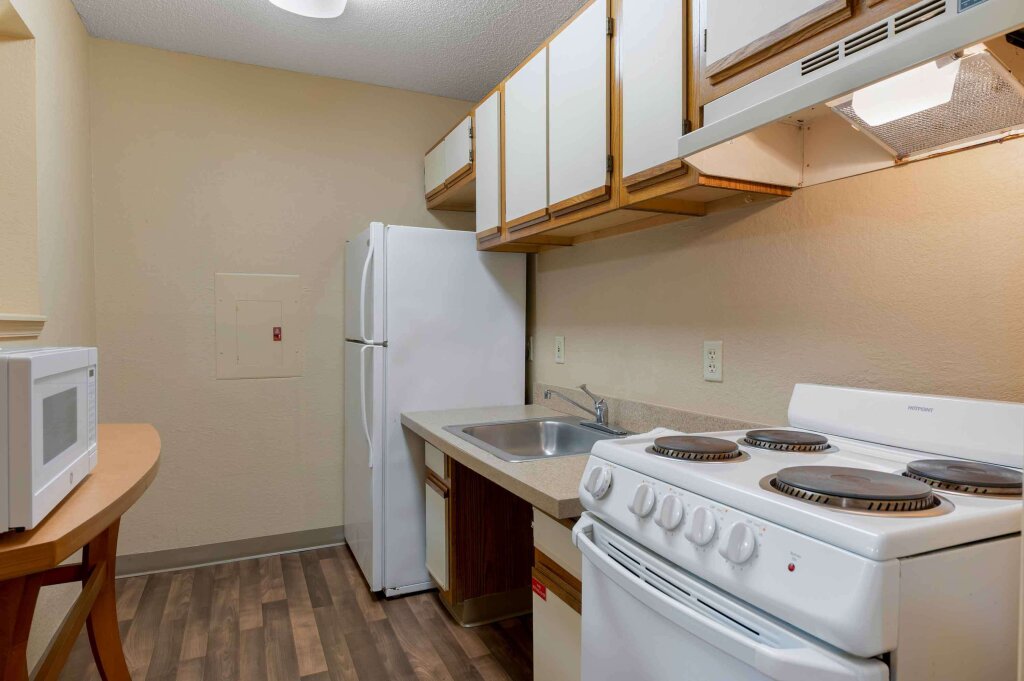Четырёхместный люкс с 2 комнатами Extended Stay America Select Suites - Atlanta - Alpharetta - Northpoint - East
