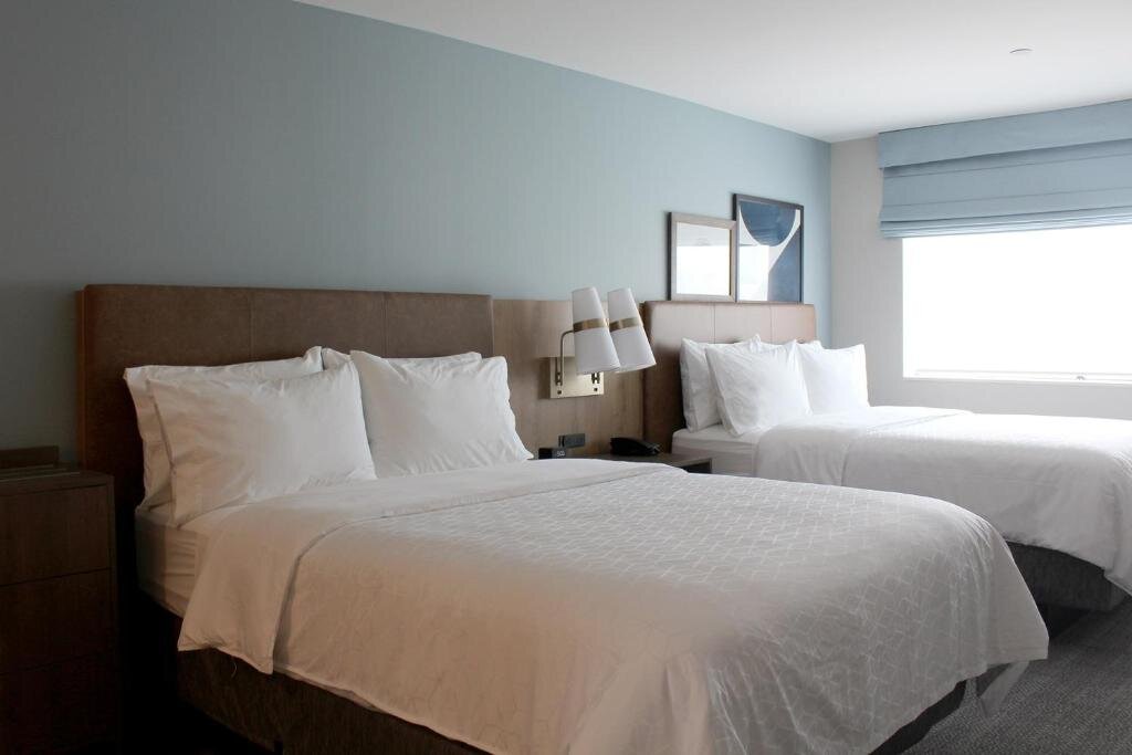 Четырёхместный люкс c 1 комнатой Staybridge Suites - Iowa City - Coralville, an IHG Hotel