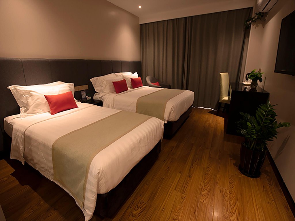 Standard famille chambre Joyful Star Hotel Pudong Airport Chenyang（Formerly Starway Hotel Puding Airport Chengyang)
