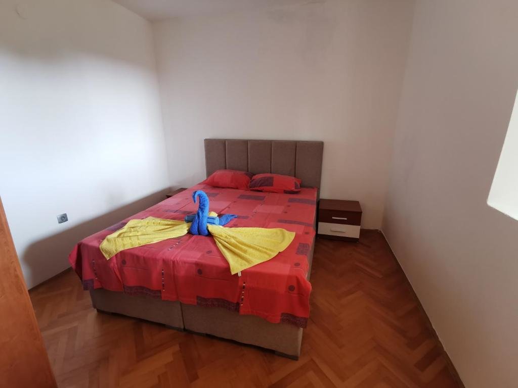 Apartamento 2 dormitorios sótano con vista al mar Apartments Djedovic 2