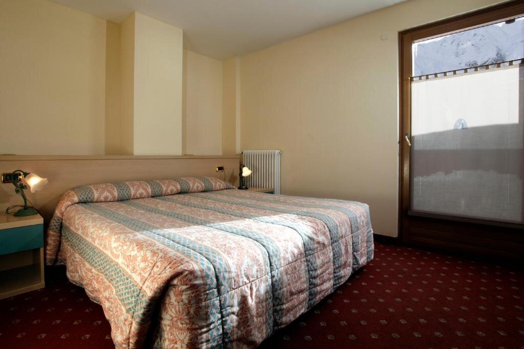 Standard Einzel Zimmer Hotel Delle Alpi