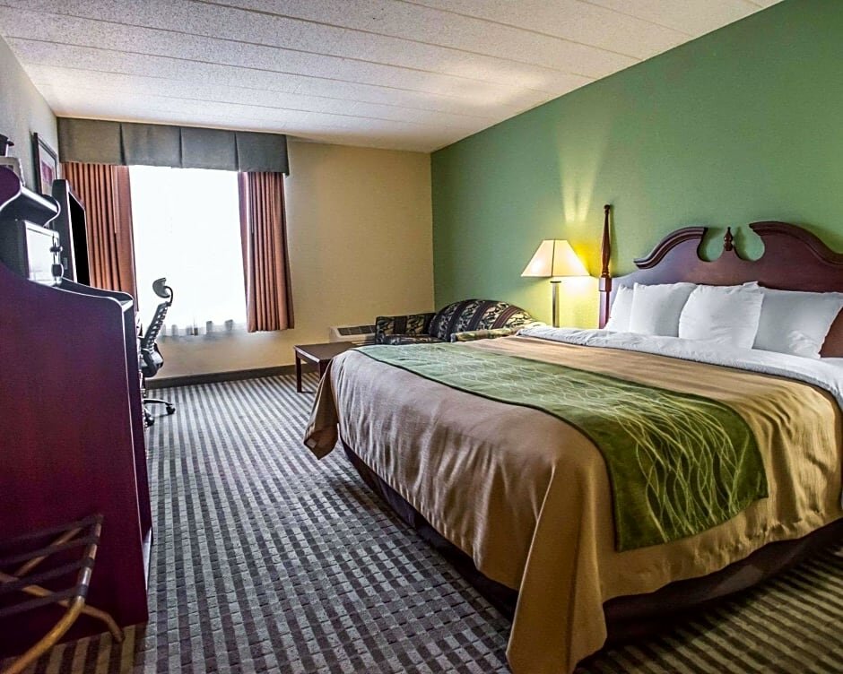 Double Suite Quality Inn Mill Hall - Lamar