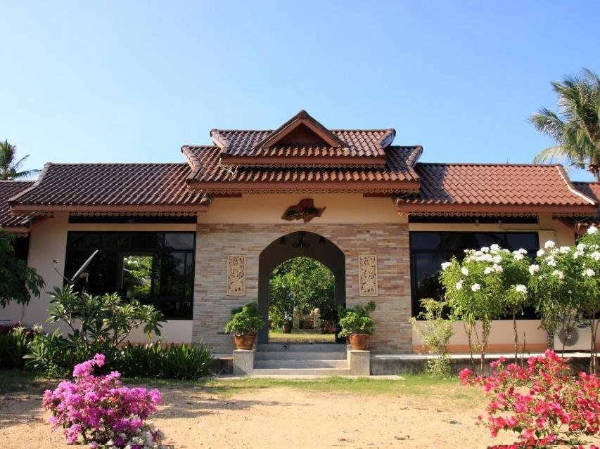 Standard bungalow Baan Saensook Villas