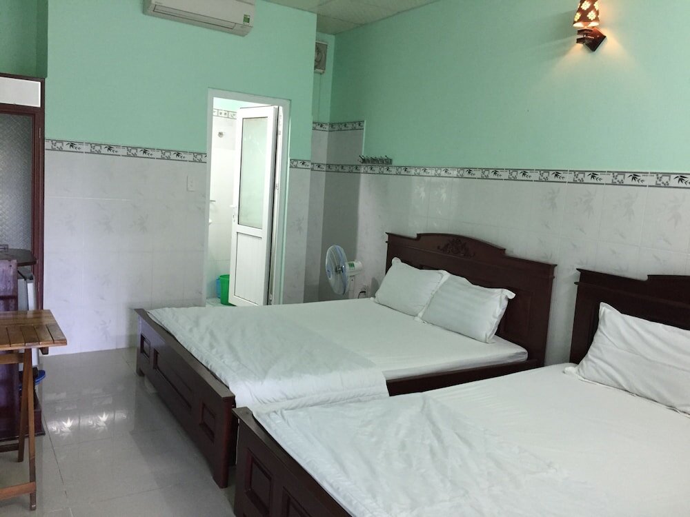 Habitación cuádruple Estándar Thanh Ngoc Motel