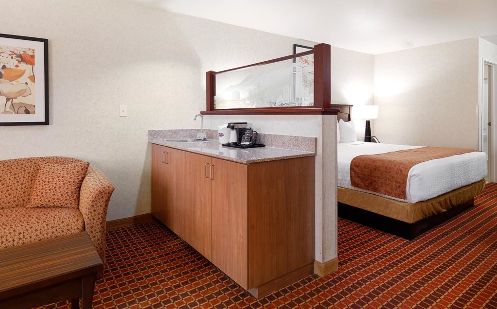 Номер Deluxe Crystal Inn Hotel & Suites - Salt Lake City