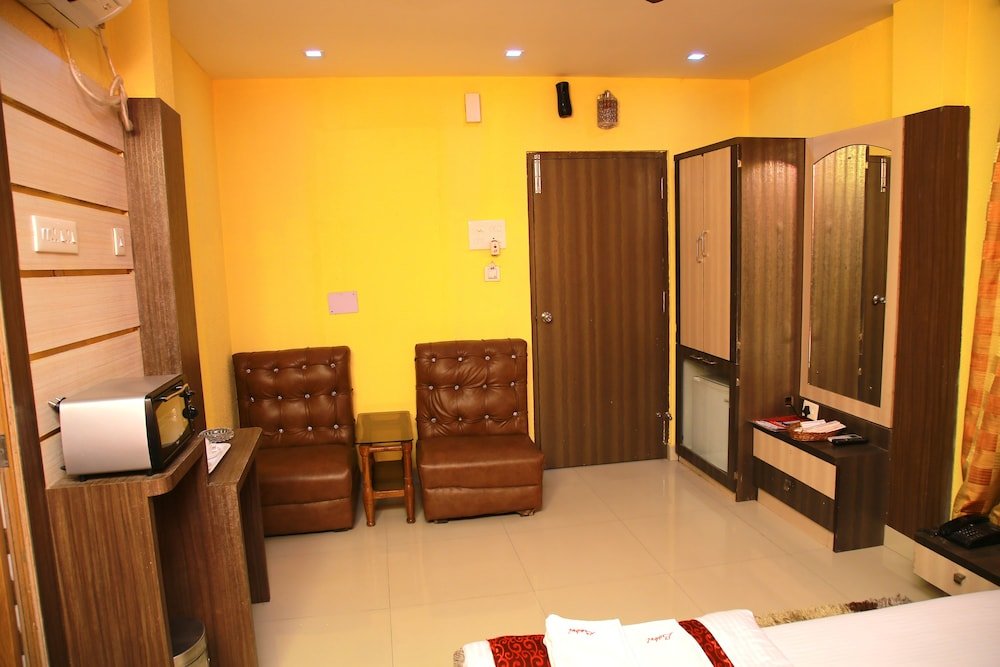 Трёхместный номер Luxury c 1 комнатой Babul Hotel