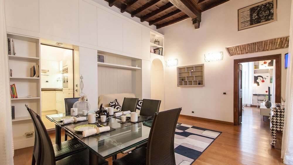 Apartment Rental in Rome Pellegrino Luxury